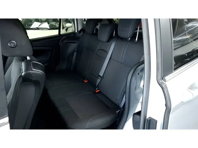 Ford B-MAX 1.0 EcoBoost Titanium 2014 Benzine 17