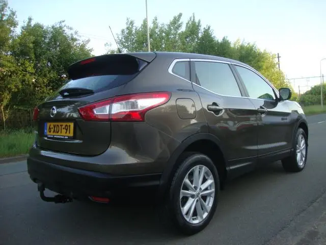 Nissan QASHQAI 1.2 Acenta ( 6 VER Airco ) 2014 Benzine 3