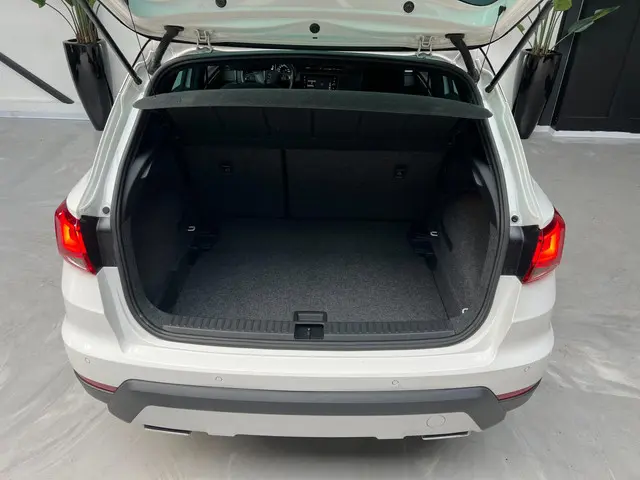 SEAT Arona 1.0 TSI DSG FR LED KEYLESS PDC 2019 Benzine 21