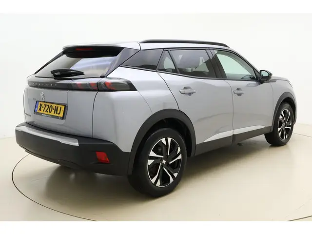 Peugeot e-2008 2
