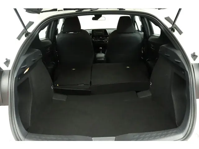 Toyota C-HR 1.2 Comfort 2017 Benzine 40