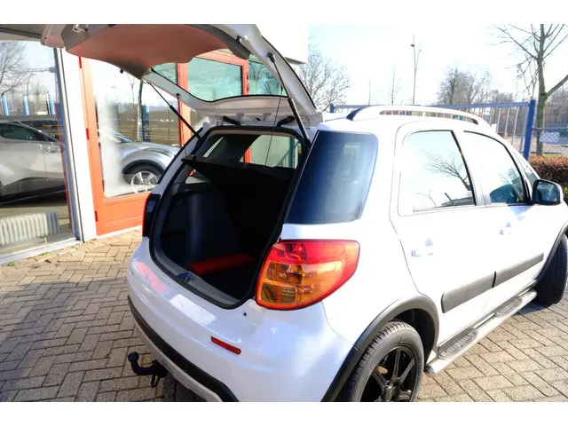 Suzuki SX4 1.6 Comfort Airco|LMV 2013 Benzine 10