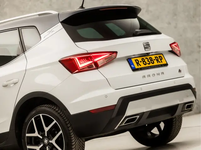 SEAT Arona 1.0 TSI FR Sport 2018 Benzine 12