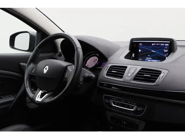 Renault Mégane Coupé 1.2 TCe Bose 2015 Benzine 26
