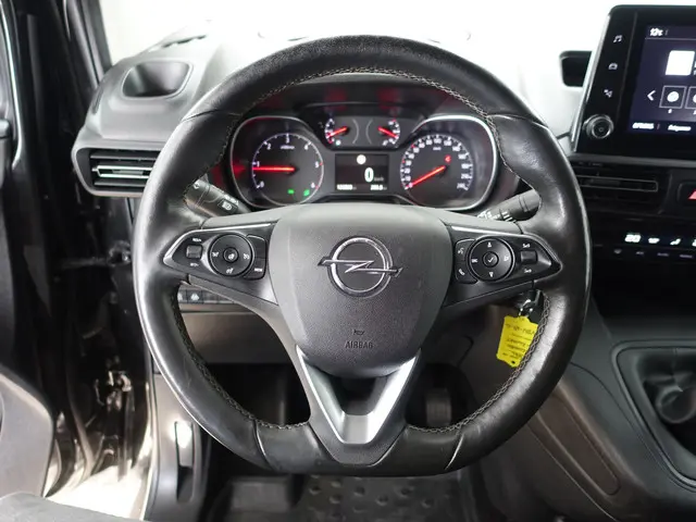 Opel Combo 1.5D Euro 6 L2 Sport Edition- 2019 Diesel 17