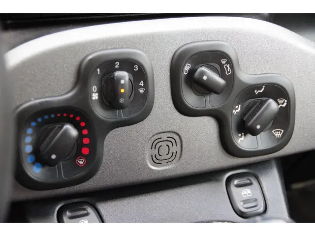 Fiat Panda 0.9 TwinAir Lounge 2013 Benzine 20