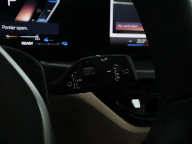 BMW 3 Serie Touring 330e 2025 Hybride Benzine 25