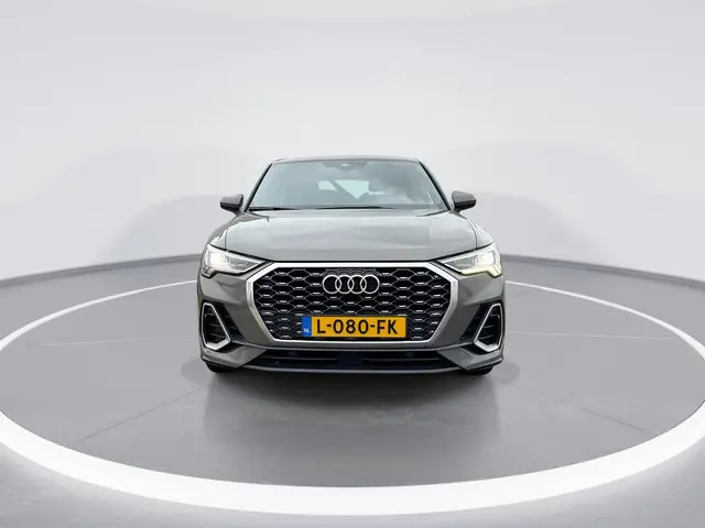 Audi Q3 Sportback 35 TFSI 150pk S Edition 2020 Benzine 2
