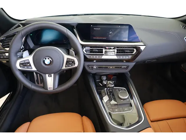 BMW Z4 sDrive20i Roadster 2025 Benzine 12