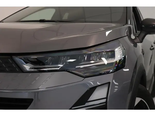 Renault Captur 1.0 TCe 90 techno 2024 Benzine 19