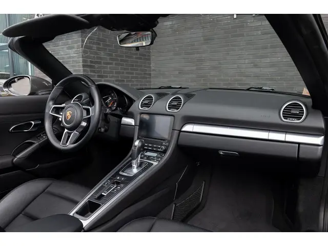 Porsche 718 Boxster | 300pk | PDK 2018 Benzine 14