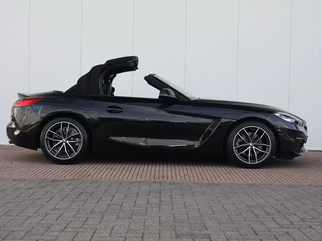 BMW Z4 Roadster sDrive30i High Executive 2021 Benzine 5