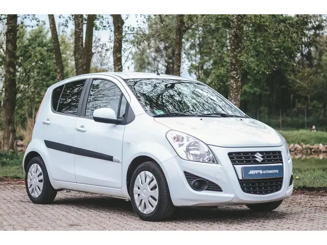 Suzuki Splash 1.0 VVT Comfort EASSS 2015 Benzine