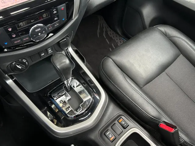 Nissan Navara NISSAN F73CI5J 2021 Diesel 13
