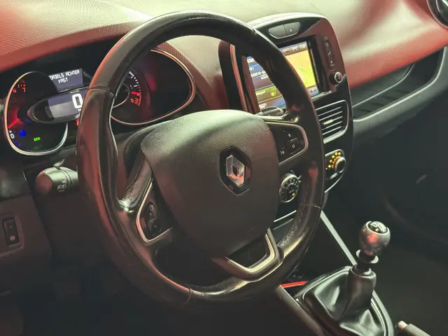 Renault Clio Estate 1.2 TCe Intens 2016 Benzine 3