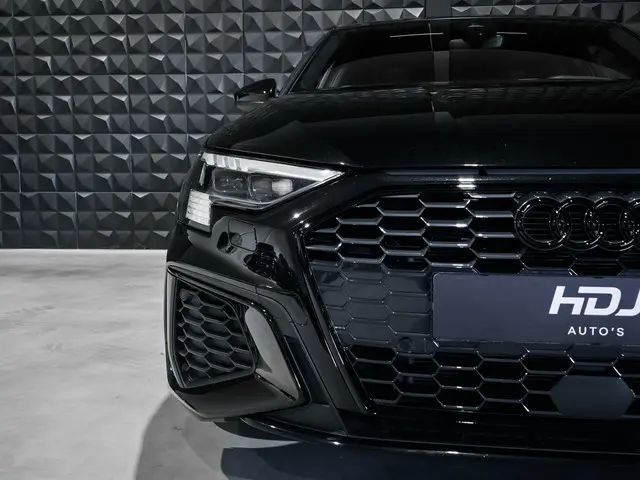 Audi A3 Sportback 35 TFSI S edition 2023 Benzine 19