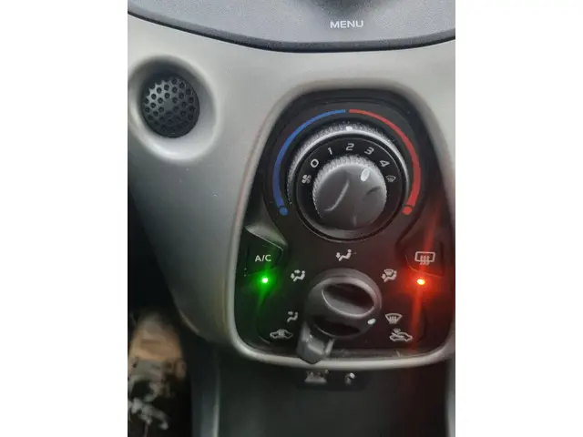 Peugeot 108 1.0 e-VTi Blue Lion 2017 Benzine 14