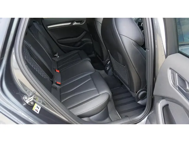 Audi S3 Sportback 2.0 TFSI 310pk Quattro 2017 Benzine 35