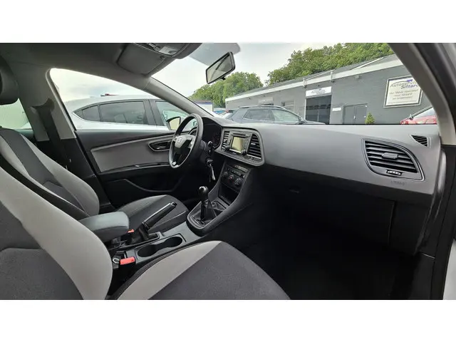SEAT Leon ST 1.2 TSI Reference Business 2014 Benzine 17