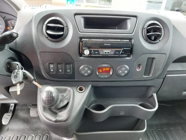 Opel Movano 2.3 CDTI L3H2 EL 2015 Diesel 27