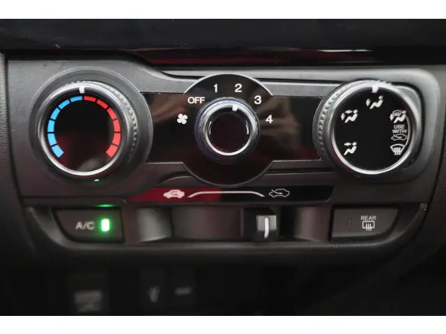 Honda Jazz 1.3 i-VTEC Trend Automaat 2017 Benzine 43