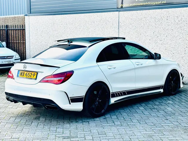 Mercedes-Benz CLA 250 Edition 1 2013 Benzine 7