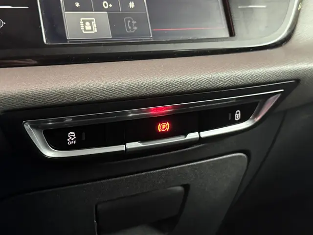 Citroën C4 Picasso 1.6 e-THP Exclusive 2016 Benzine 41