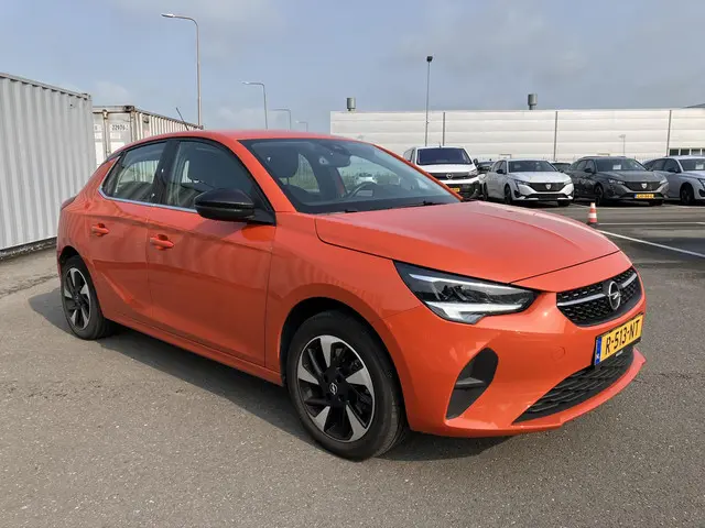 Opel Corsa-e Elegance 50 kWh 2022 Elektrisch 8