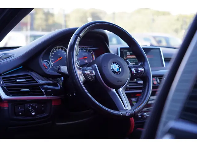 BMW X5 M 2017 Benzine 50