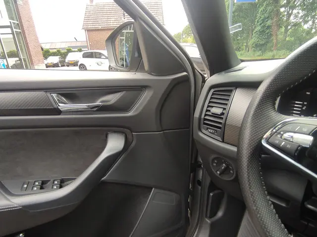 Škoda Kodiaq 1.5 TSI Sportline Business 2021 Benzine 18