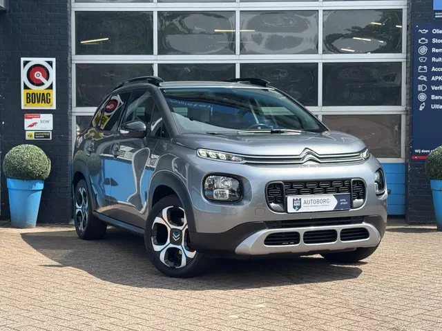 Citroën C3 Aircross 1.2 PureTech S&S Shine 2019 Benzine 34