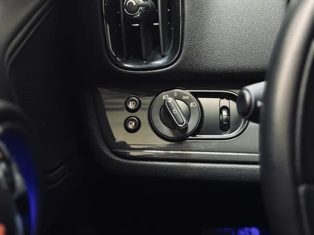 MINI Countryman Mini 1.5 One D 2018 Diesel 14