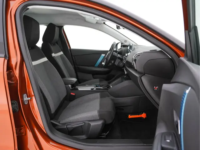 Citroën ë-C4 Feel 50 kWh [ 3-Fase ] 2021 Elektrisch 11