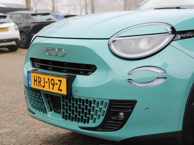 Fiat 600 1.2 Hybrid La Prima 2025 Benzine 22