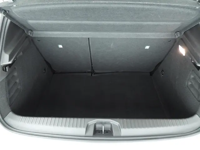 Renault Clio 1.0 TCe 90 GPF techno 2023 Benzine 10