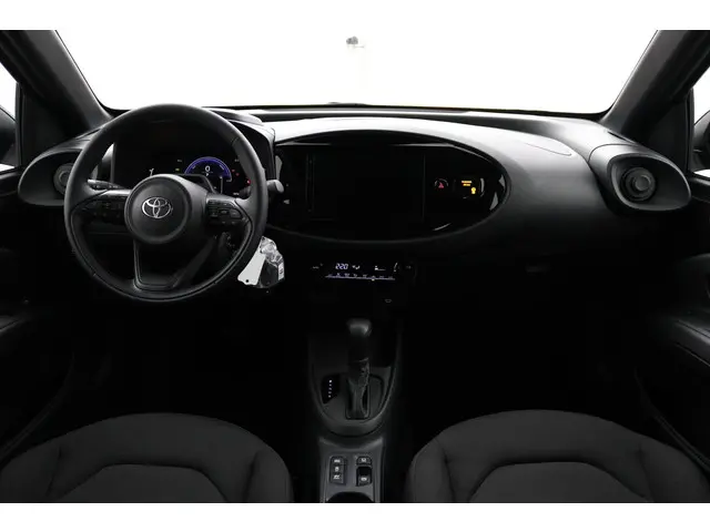 Toyota Aygo X Hybrid 115 play 2025 Hybride Benzine 4