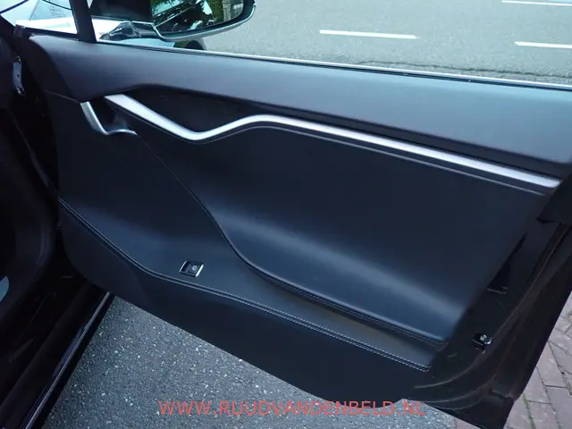 Tesla Model S Long Range 2019 Elektrisch 22