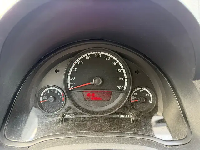 Volkswagen up! 1.0 take up! BlueMotion 2013 Benzine 10