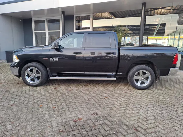Dodge Ram 1500 5.7 V8 4x4 Crew Cab 2019 LPG/Gas 2