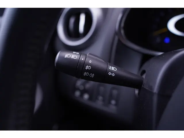 Renault Clio Estate 0.9 TCe Night&Day 2015 Benzine 22