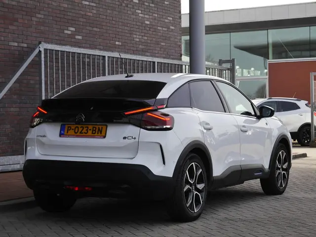 Citroën ë-C4 Shine 50 kWh 2022 Elektrisch 5