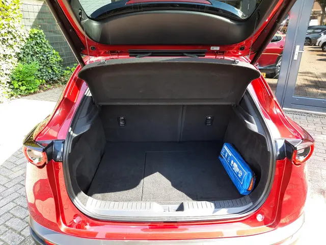 Mazda CX-30 2.0 e-SkyActiv M Hybrid 2021 Benzine 20