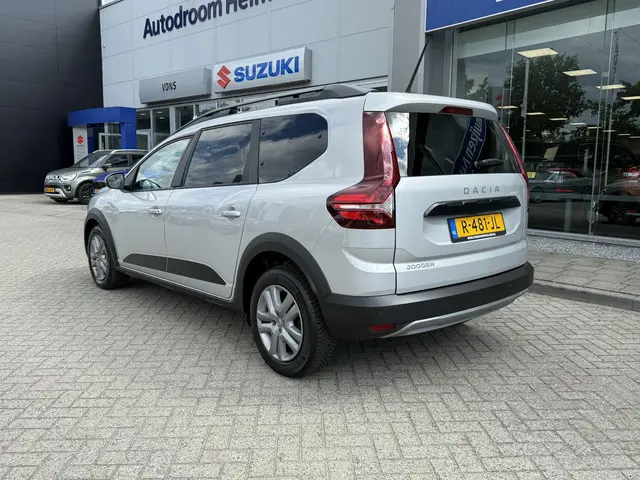Dacia Jogger 1.0 TCe Comfort 7p. 2022 Benzine 3