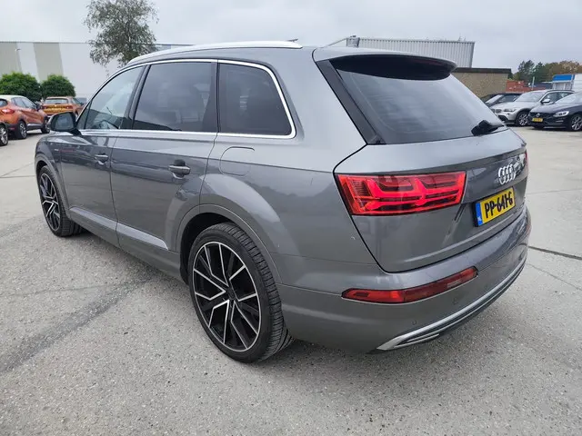 Audi Q7 3.0 TDI e-tron quattro Sport 2016 Hybride Diesel 9