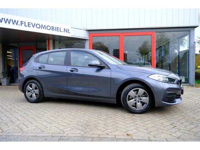 BMW 1 Serie 116d Navi|Clima|LMV|PDC 2020 Diesel 4