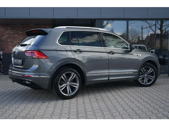 Volkswagen Tiguan 2.0 TSI 4Motion 2017 Benzine 3