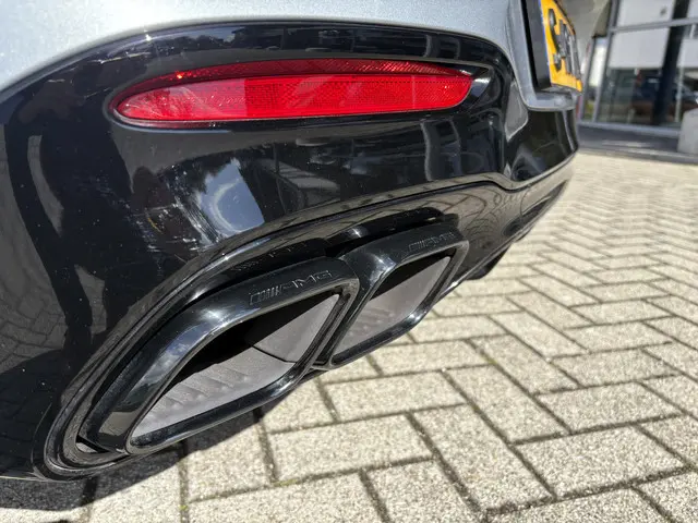 Mercedes-Benz SL Roadster AMG 63 4MATIC+ 2022 Benzine 10