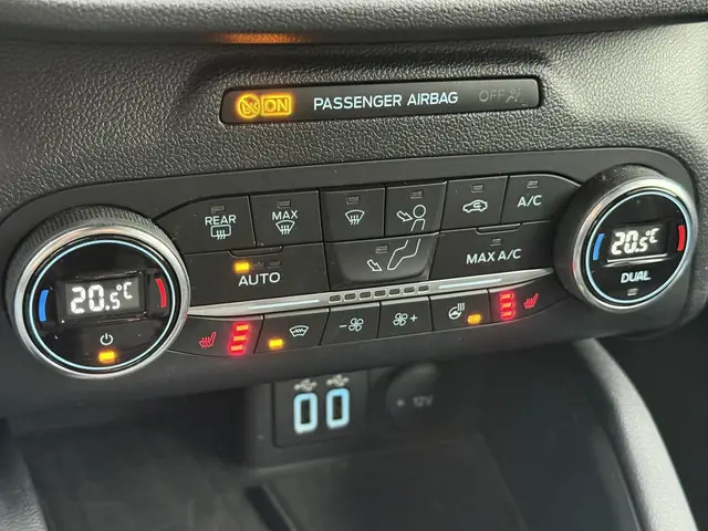 Ford Kuga 2.5 PHEV ST-Line X 2021 Hybride Benzine 24