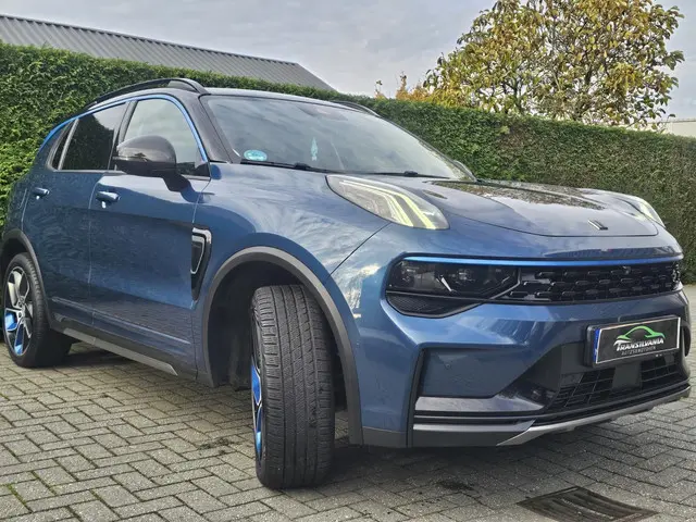 Lynk & Co 01 /1.5 Hybrid/ 262 PK/2022 2022 Hybride Benzine 3