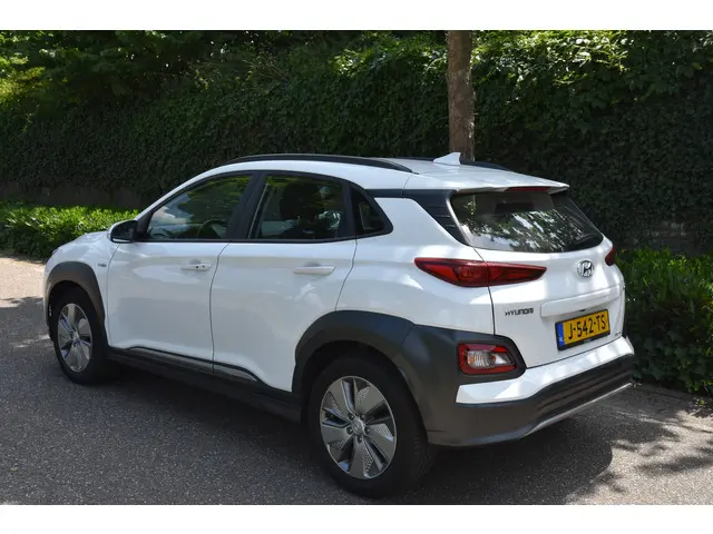 Hyundai Kona EV Comfort 64 kWh 2020 Elektrisch 4